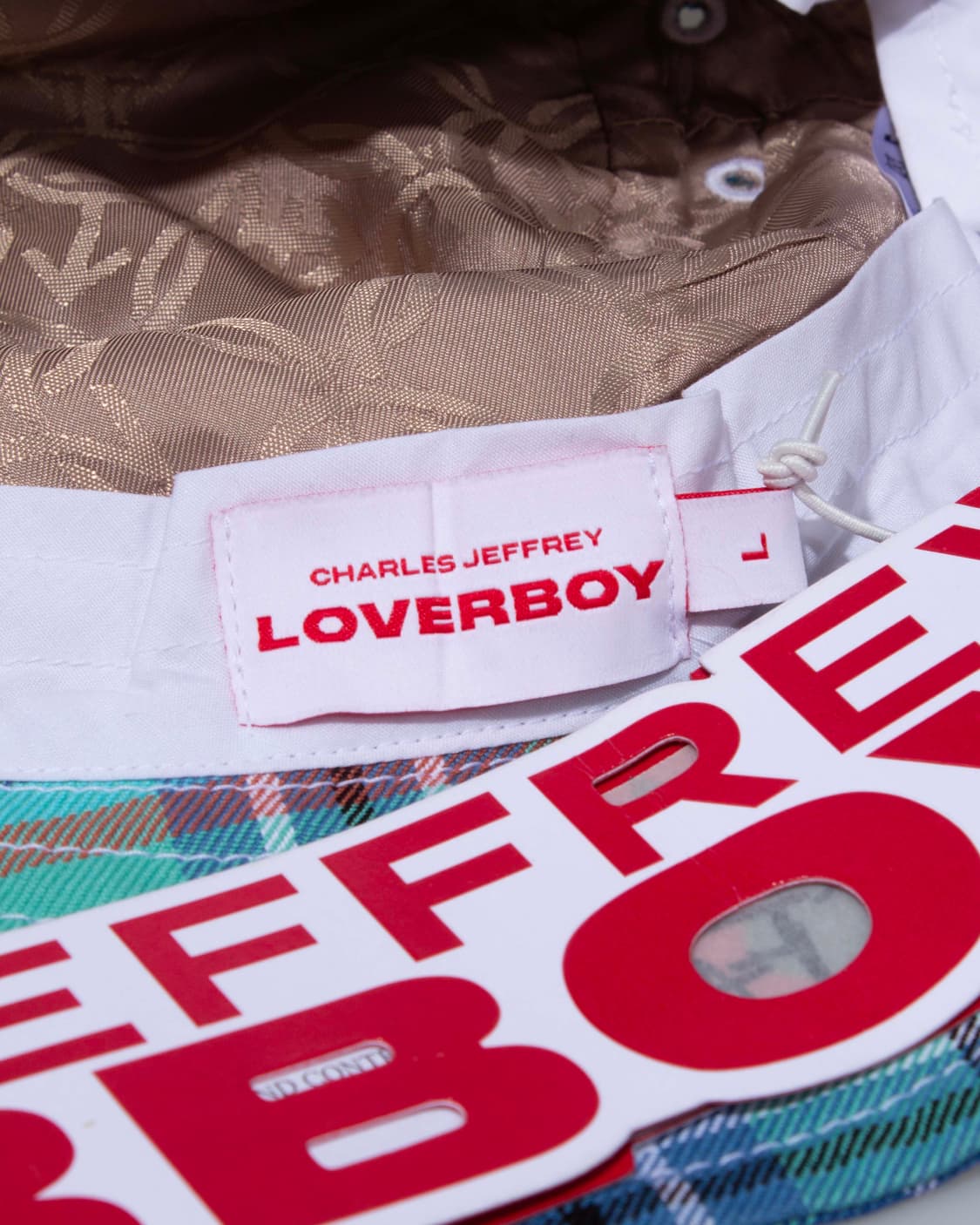 찰스제프리 러버보이 타탄 로고 패치 버킷햇 상품이미지4