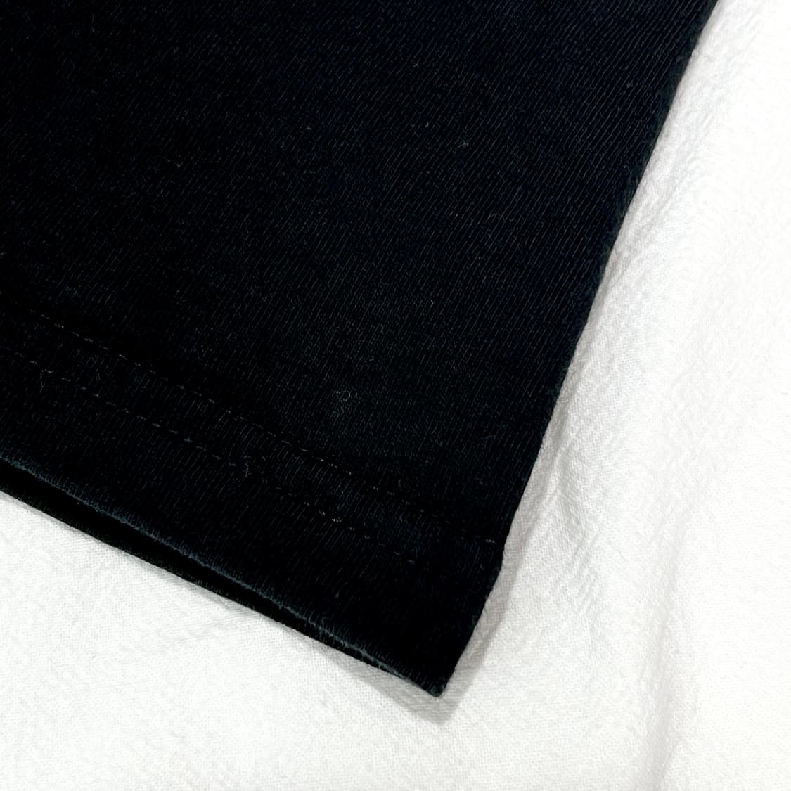 black T-shirt 상품이미지6