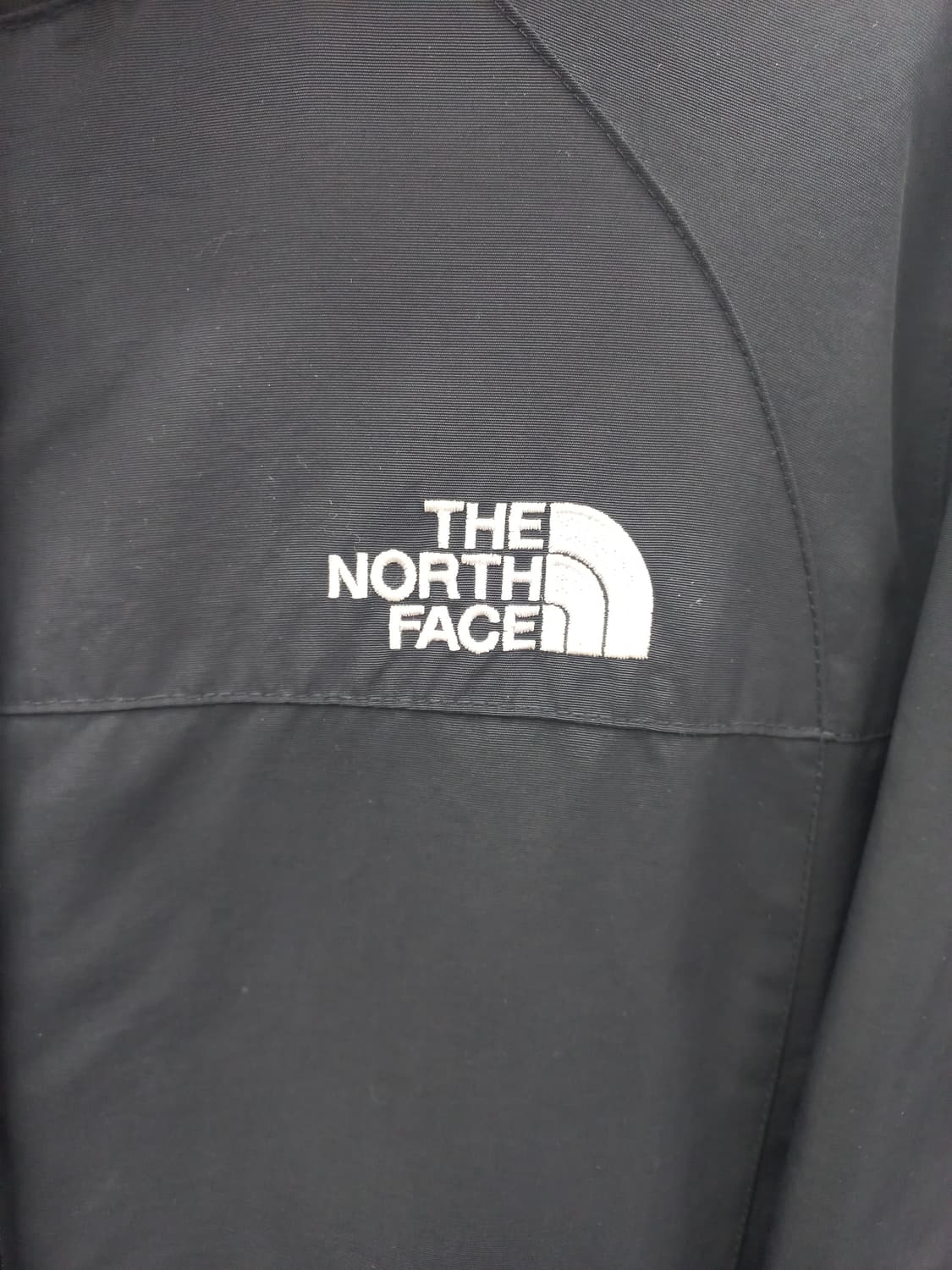 노스페이스 블랙 후드 바람막이 90~95 상품이미지3