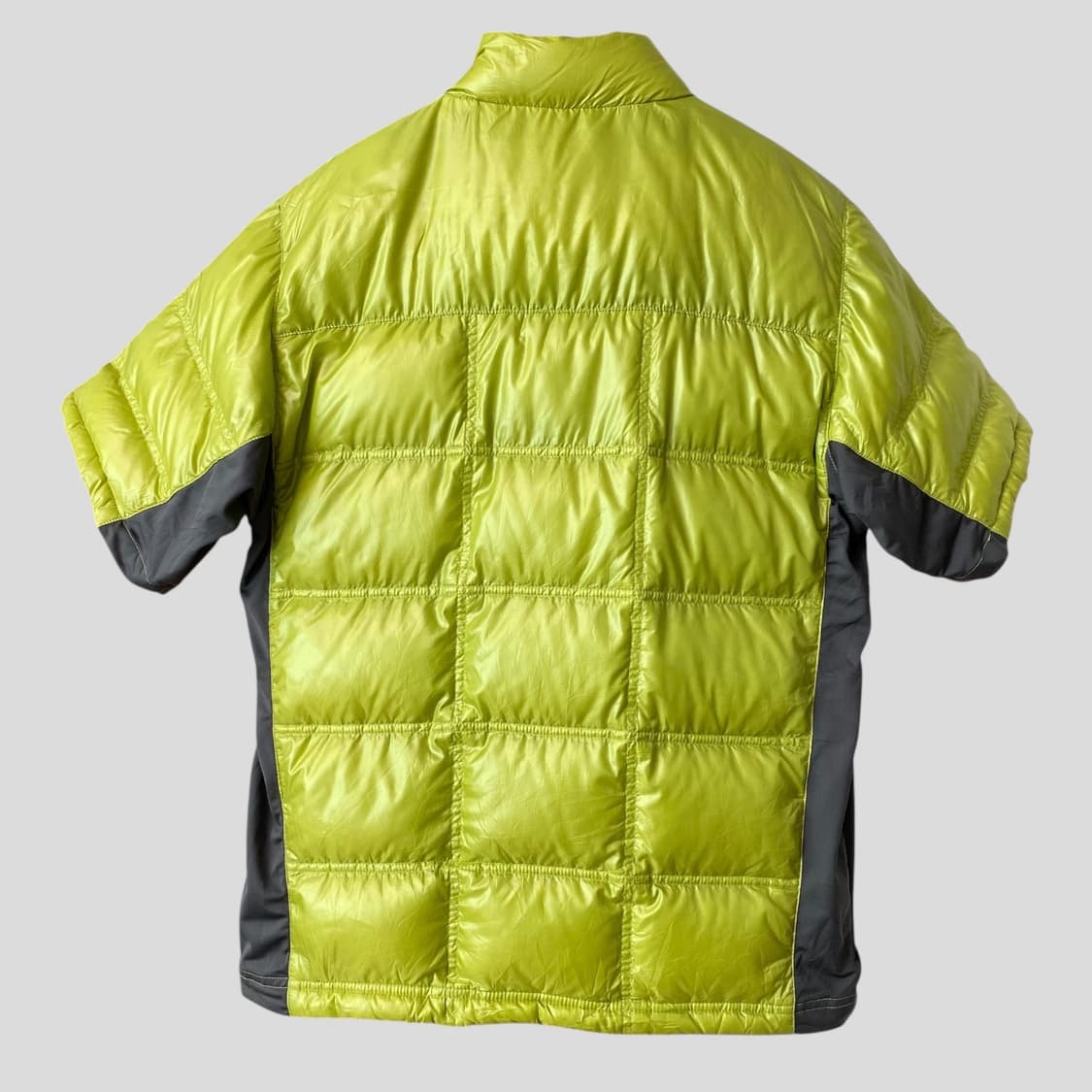 (M)TIGORA 티고라 반팔 패딩 자켓 상품이미지8