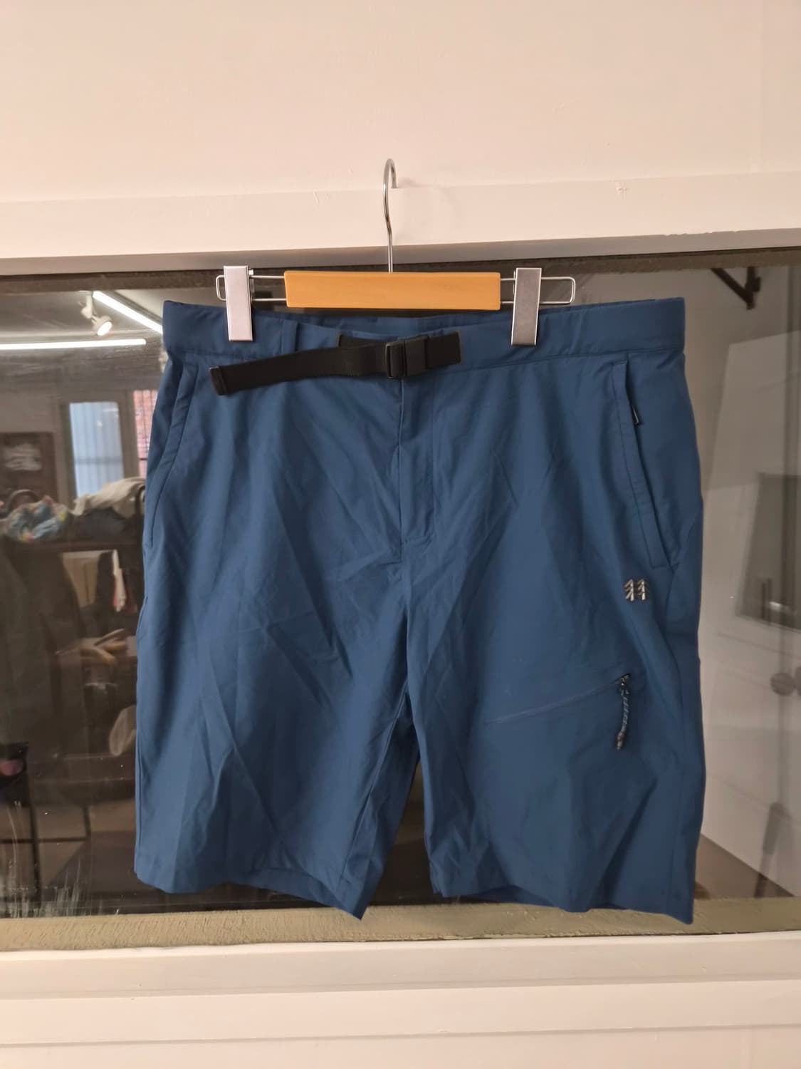 36) 코오롱 스포츠 기능성 반바지 팝니다 상품이미지1