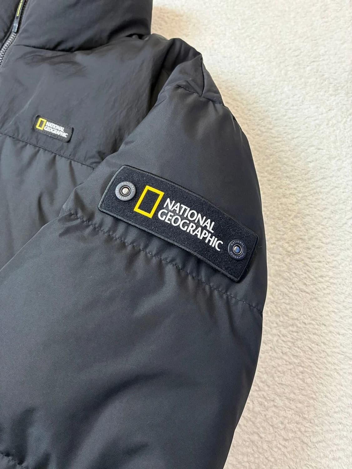 내셔널지오그래픽 22FW 레이만 하이넥 숏 다운 패딩 PN6211 상품이미지4