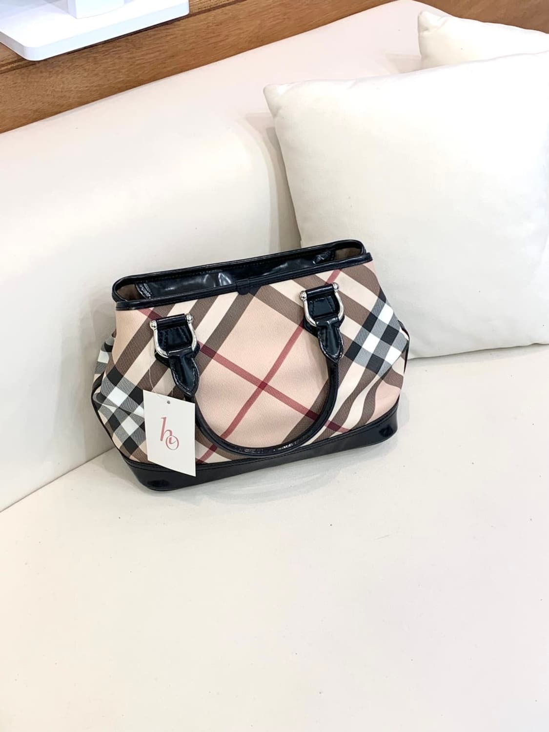 버버리 뉴 노바체크 토트백 (정품) 상품이미지1