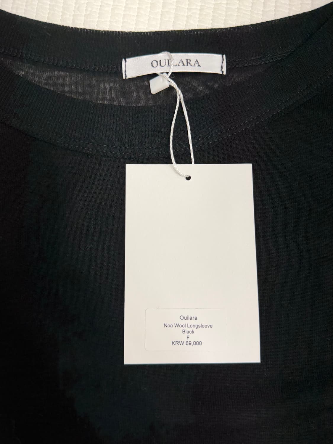 더그레이트에디션 위라라Noa Wool Longsleeve블랙 상품이미지3