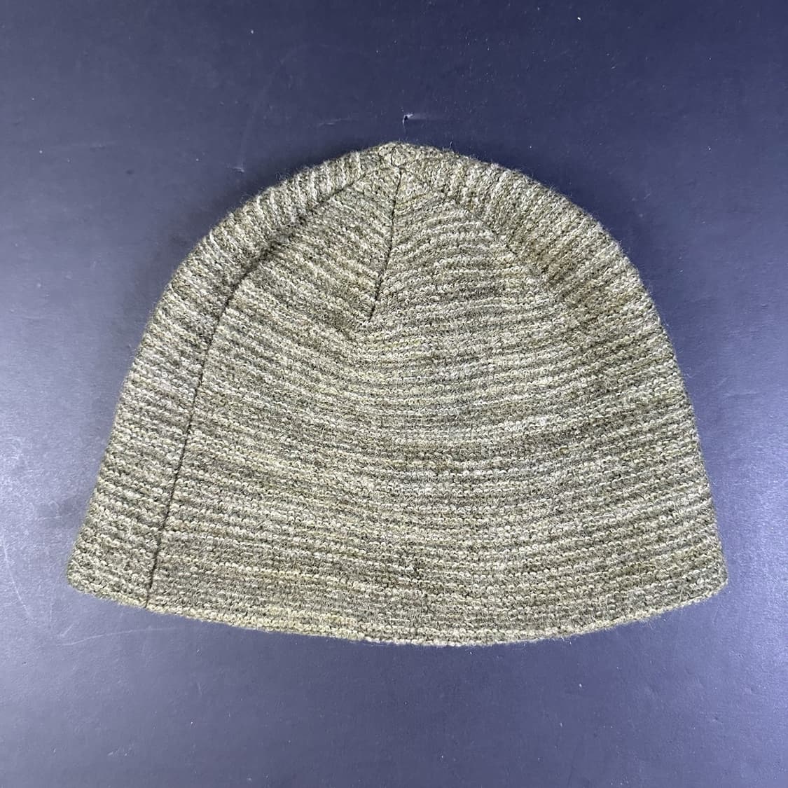 아크테릭스 로고 메탈 패치 비니 올리브 상품이미지2