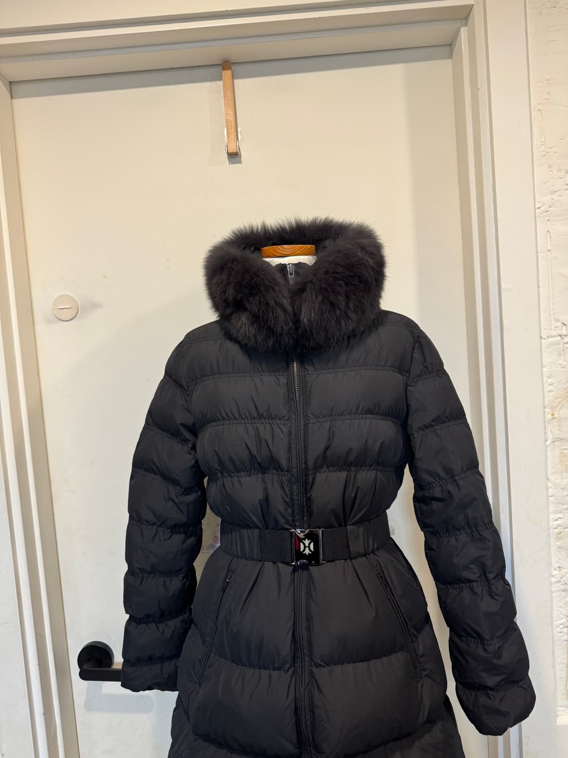 DEWL 듀엘 폭스퍼 벨티드 구스다운 상품이미지5