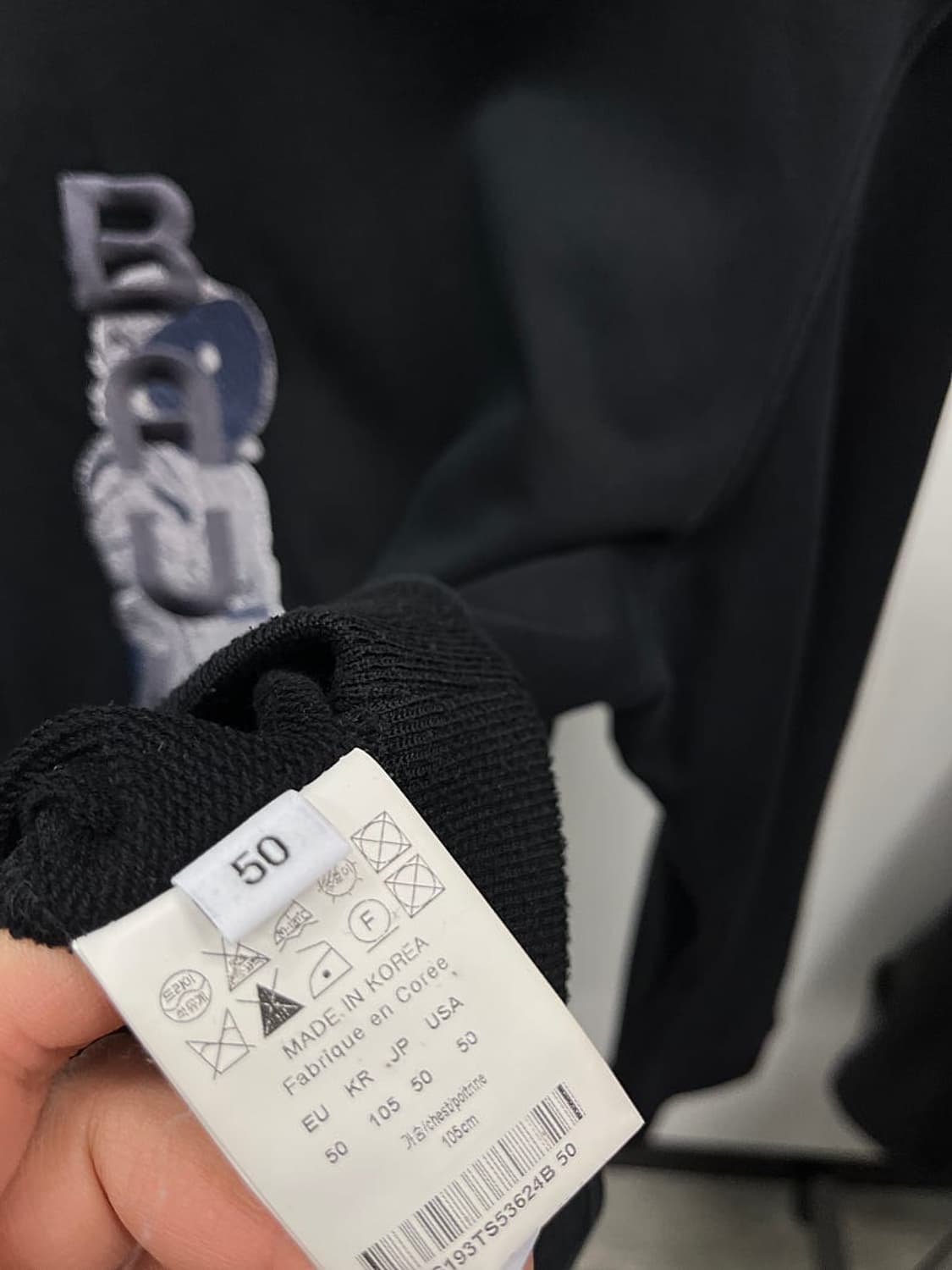 105) 솔리드옴므 백로고 맨투맨  상품이미지4