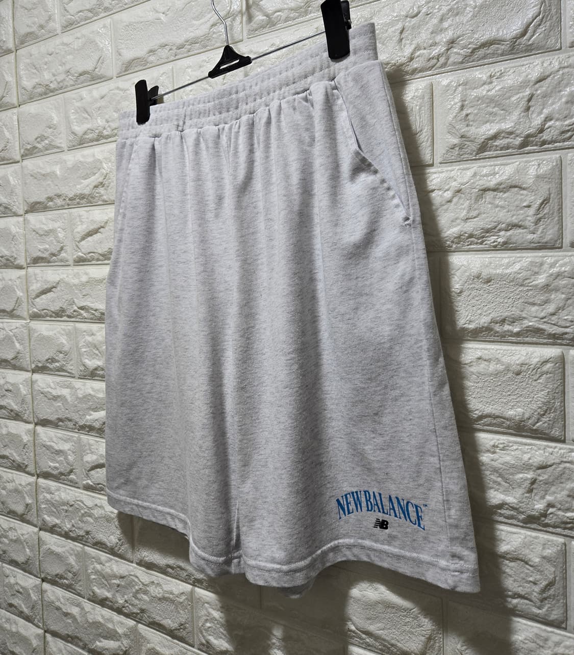 뉴발란스 키즈 에센셜 스웻 숏팬츠 반바지 26~29 상품이미지3