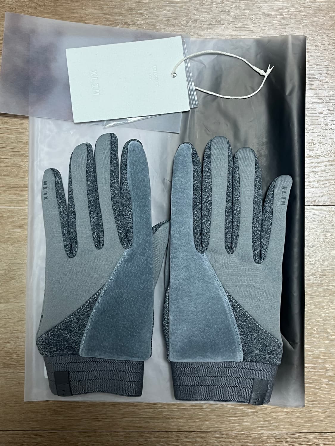 Xlim ep8 glove 상품이미지2