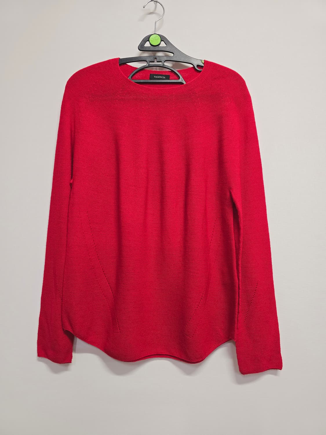 발렌시아 홀가먼트 빨간색 니트66 상품이미지1