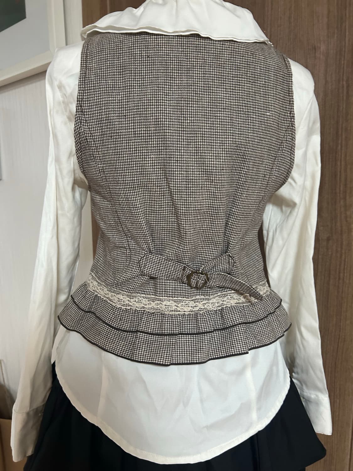 고스로리고딕공겜여주라떼갸루로맨틱 프릴블라우스 엑시즈팜 베스트 세트 상품이미지2