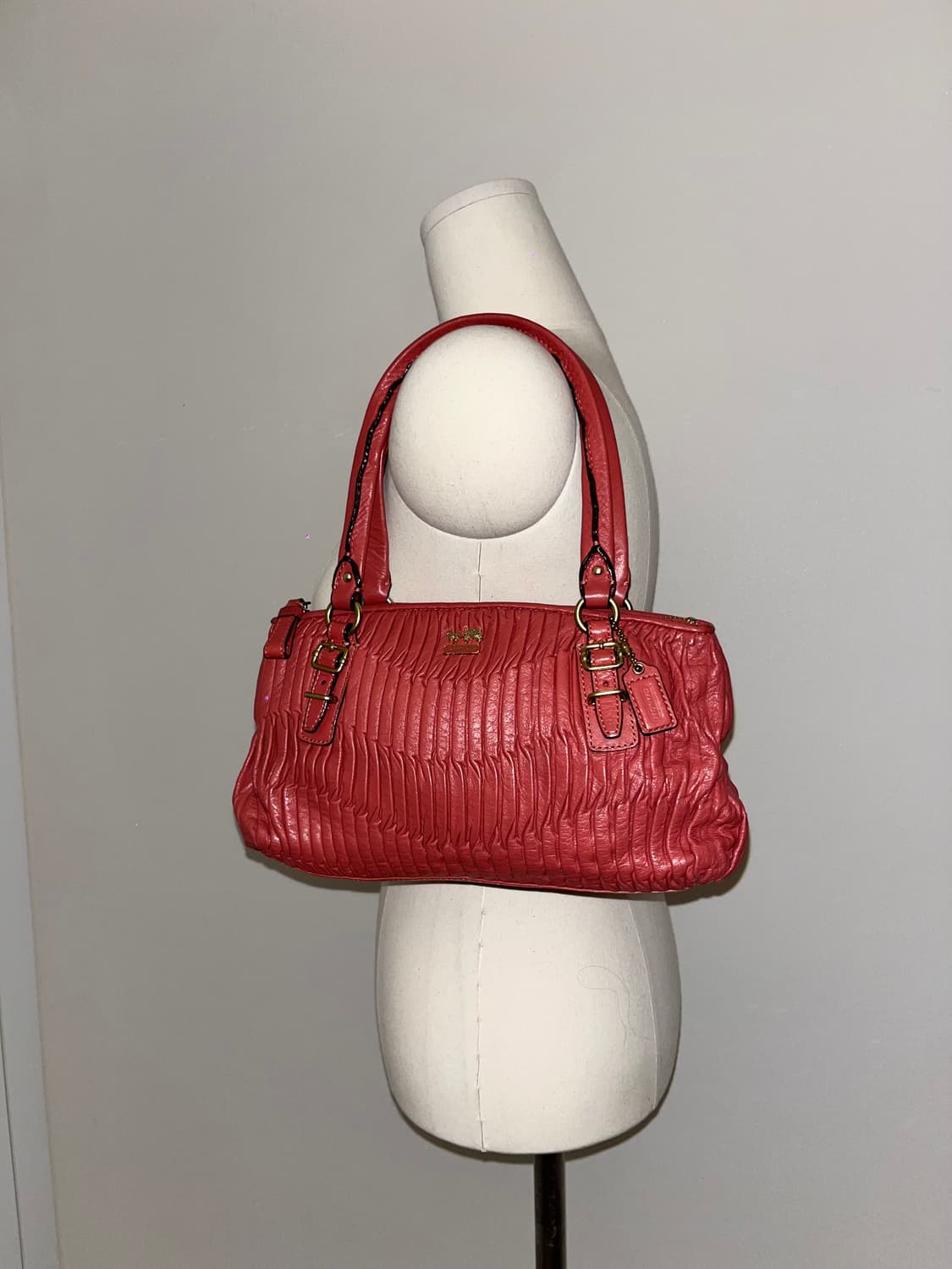   Coach Red mini Shoulder bag 상품이미지3