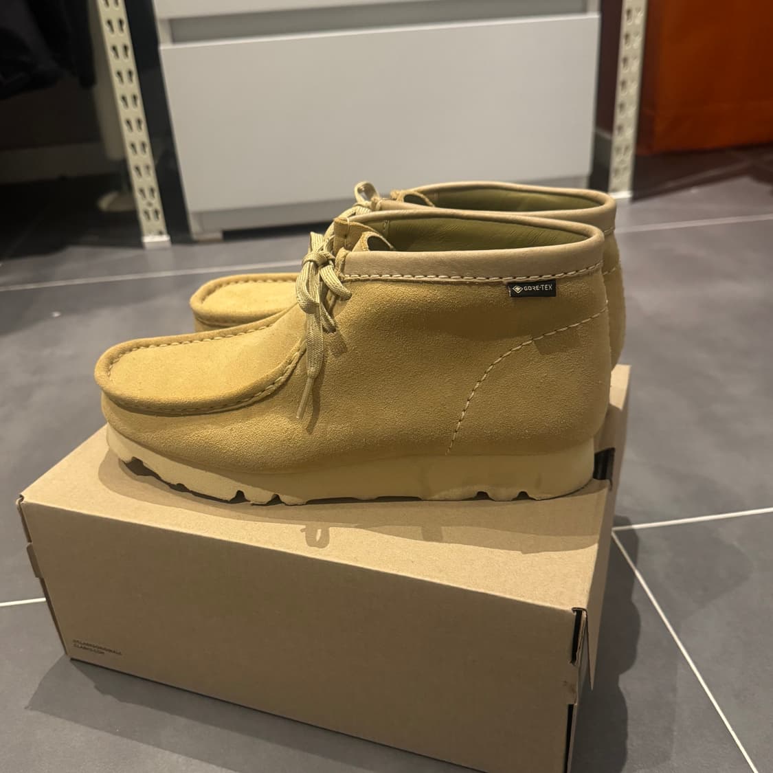 클락스 왈라비 고어텍스 메이플 부츠 상품이미지3