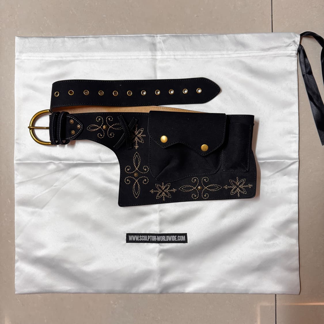 스컬프터 웨스턴 벨트 백 블랙 상품이미지1
