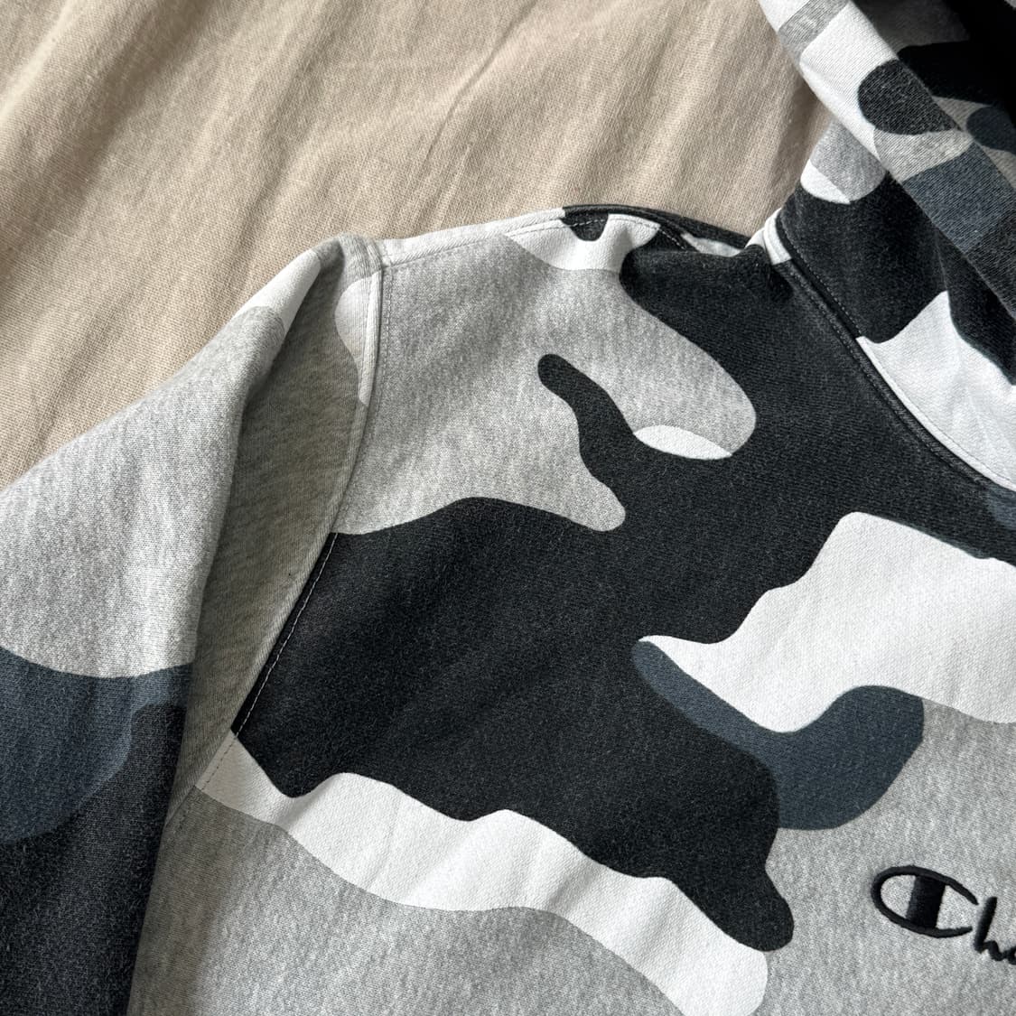 챔피온 리버스위브 카모 자수 후드 L 상품이미지5