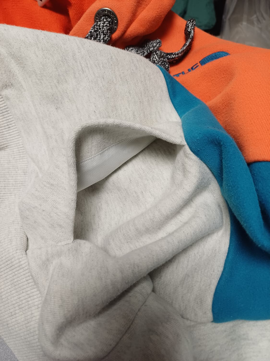 ✨노스페이스 3컬러 블록 후드티 L✨ 상태 A- / 데일리 추천 상품이미지4