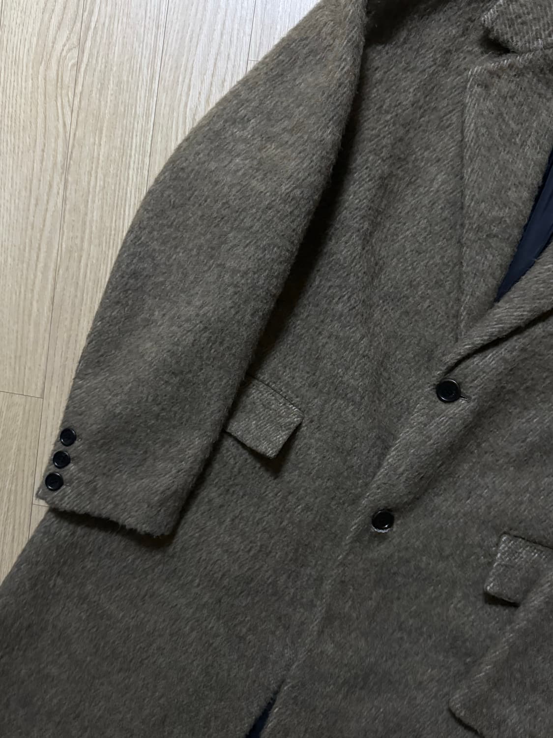 24FW 아모멘토 헤어리 코트 L  상품이미지3