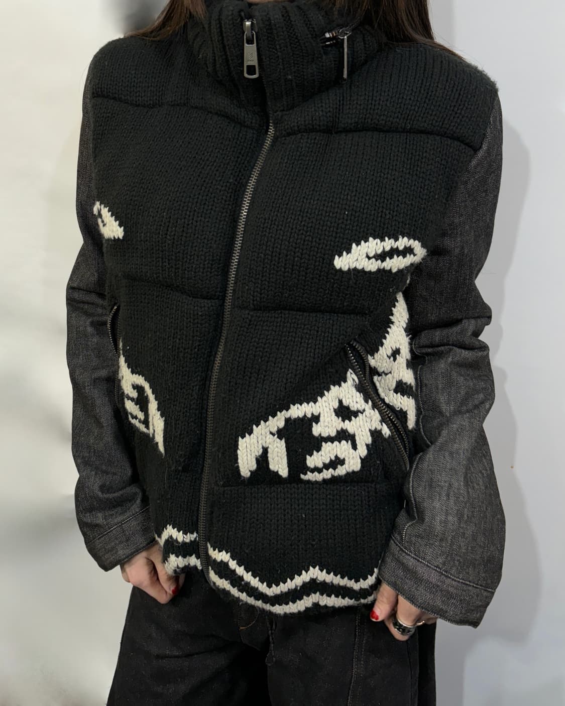 90s 블랙&오프화이트 패턴 니트 배색 하이넥 패딩 상품이미지2