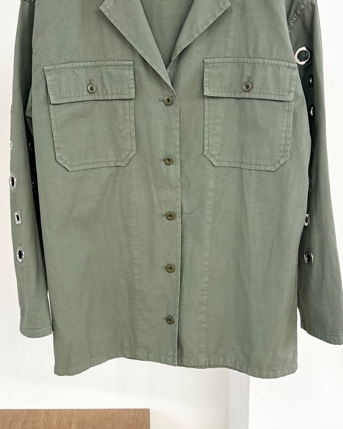 산드로 카키 셔츠 상품이미지5