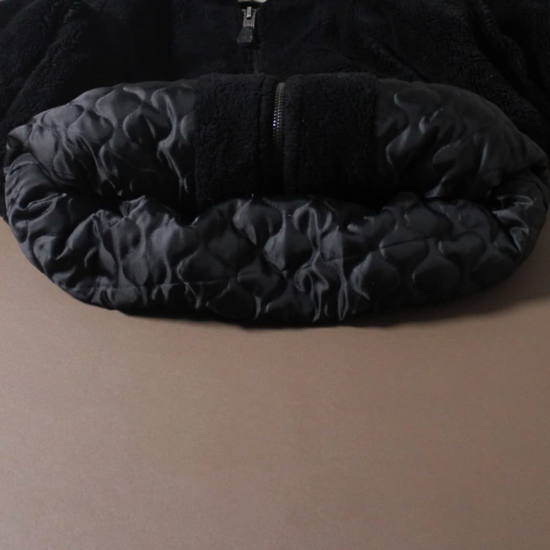 XTONZ 성조기·알래스카 패치 퀼팅 플리스 자켓 상품이미지5