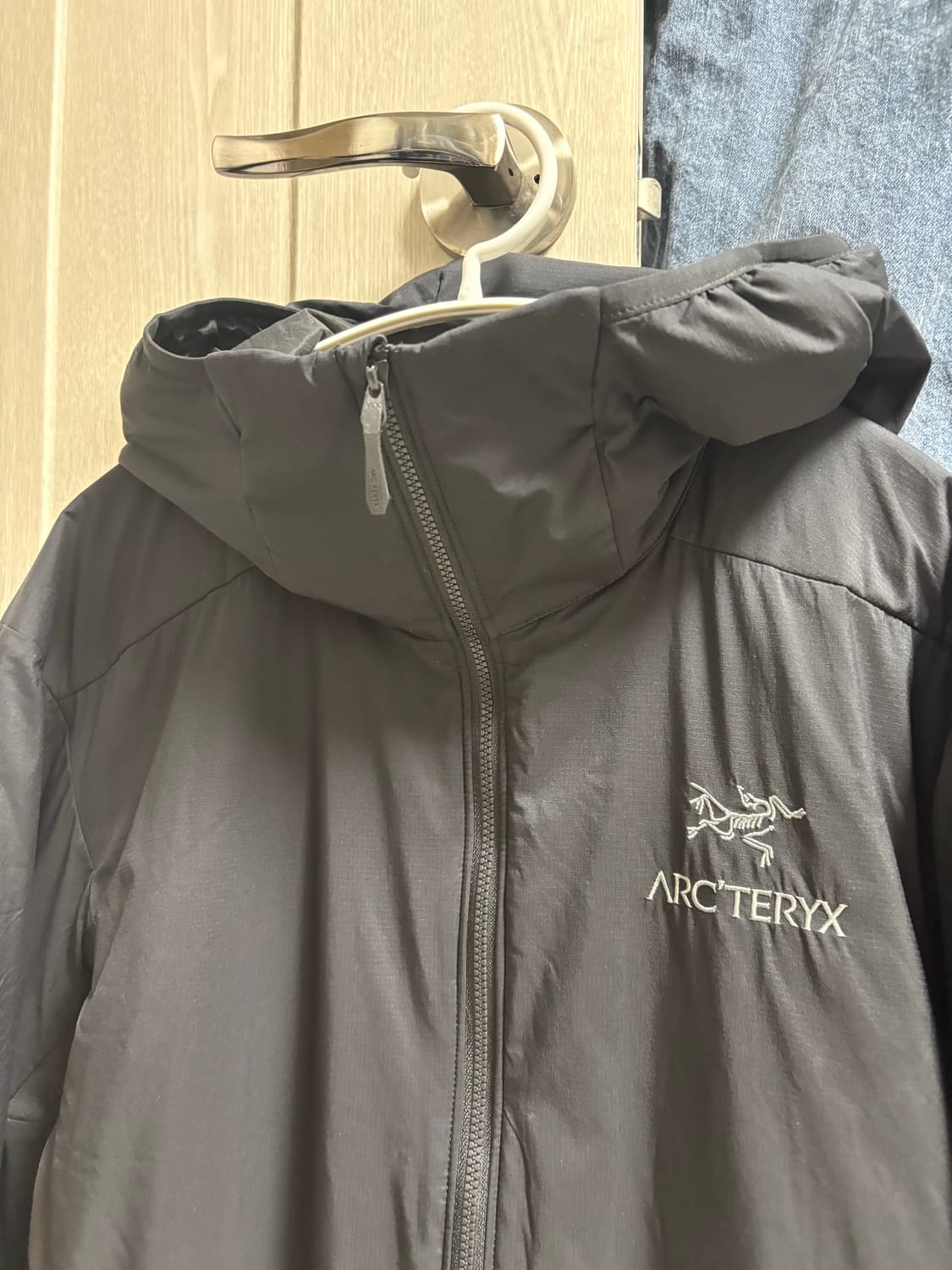 아크테릭스 아톰 후디 블랙 상품이미지1