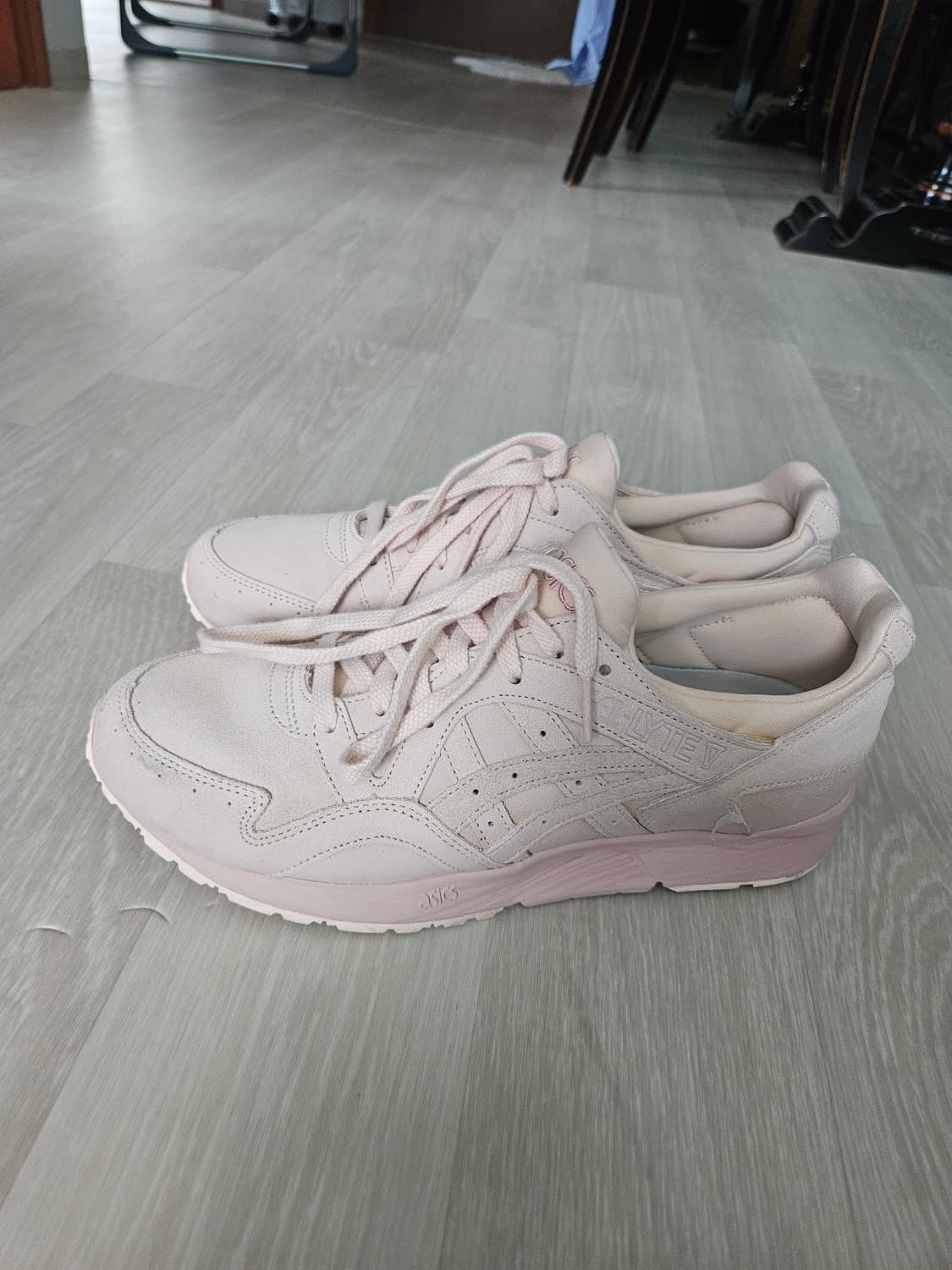 아디다스 운동화 상품이미지2