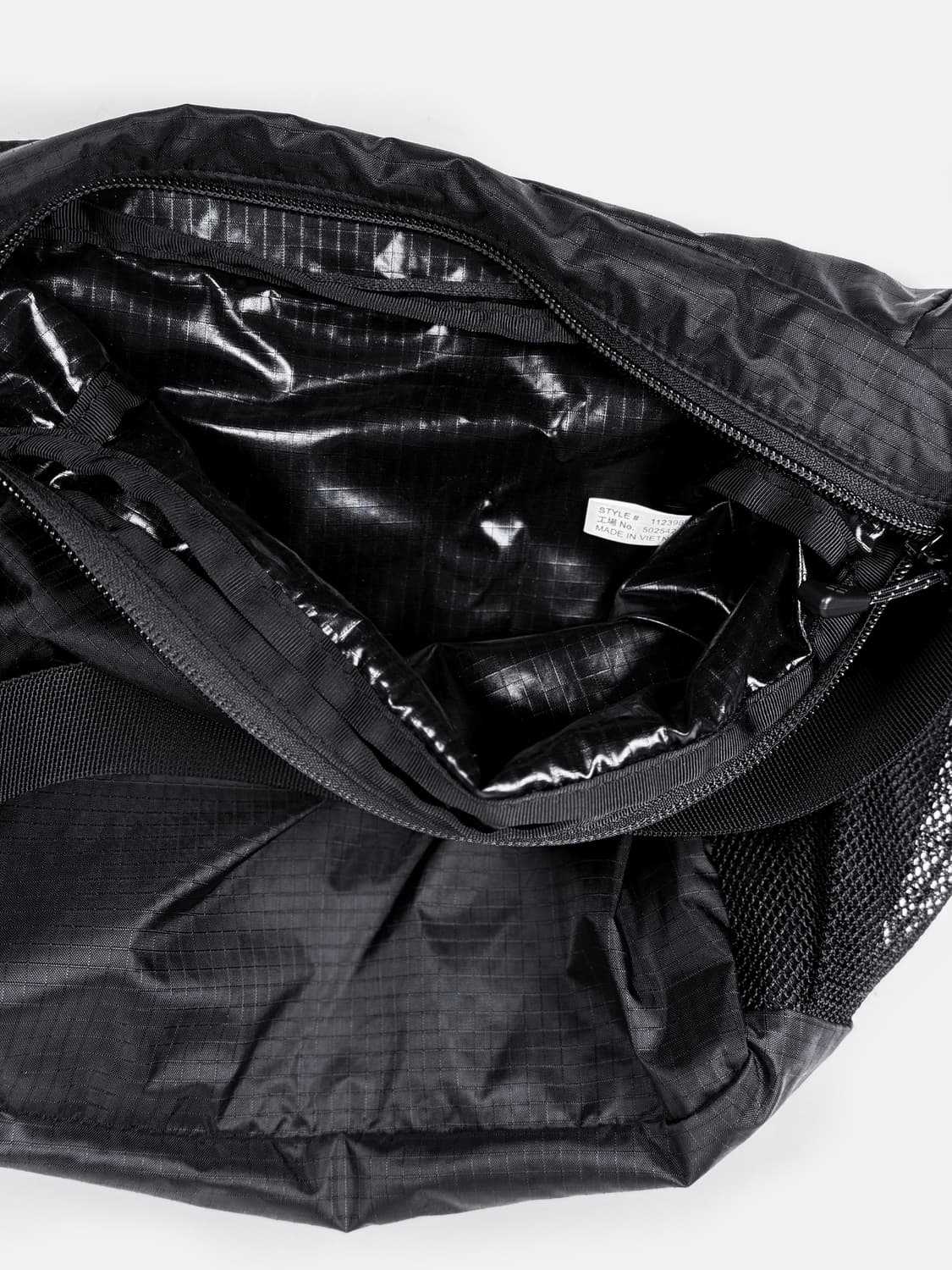 몽벨 포케터블 라이트 숄더백 스몰 블랙 상품이미지4