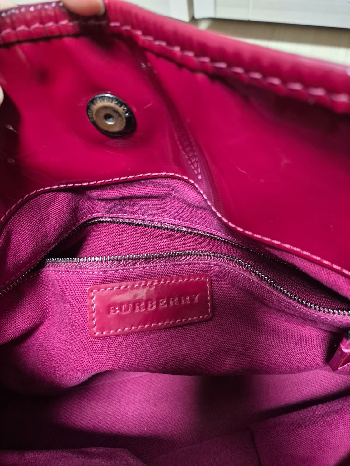 (정품) 버버리 바이올렛 PVC 노바 체크  토트백 숄더백 상품이미지6