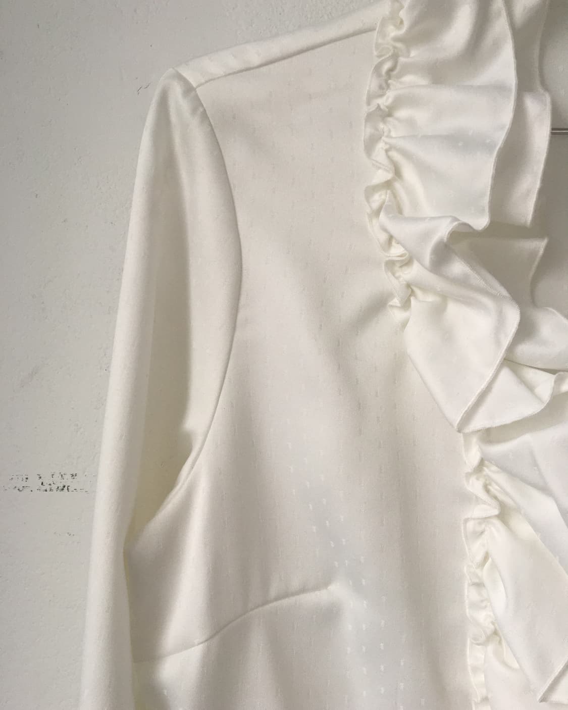 Ruffle point blouse 상품이미지5