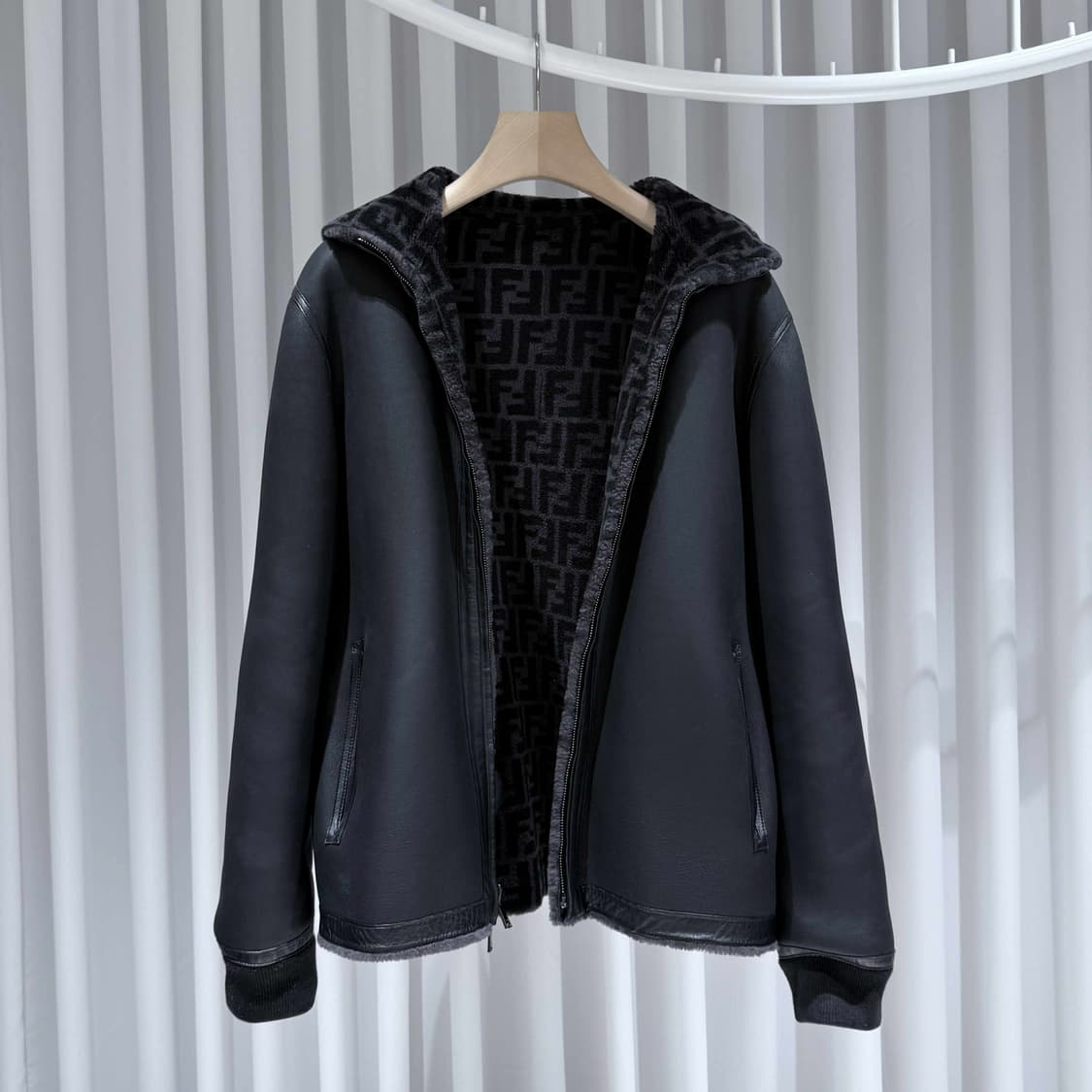 50 / 펜디 시어링 레더 리버시블 무스탕  상품이미지6