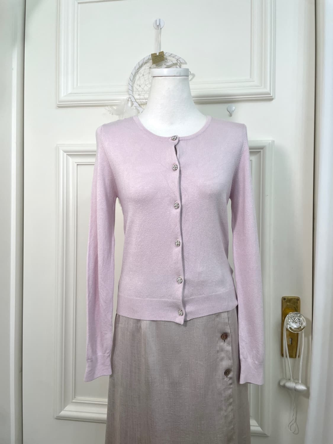 pink lavender cubic button slim cardigan 상품이미지1