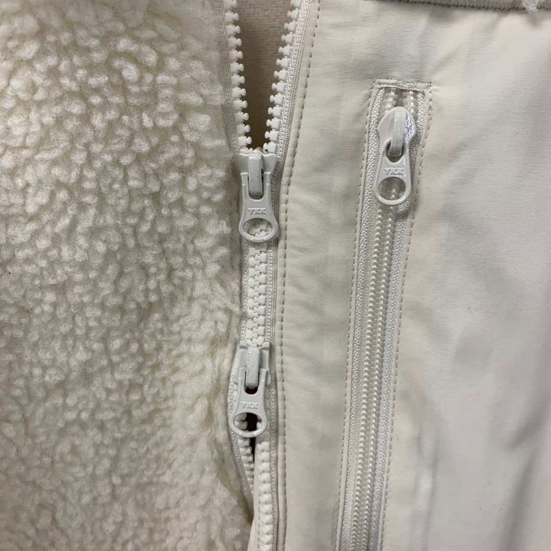 노스페이스 플레이 크림 화이트 쉐르파 자켓 상품이미지5