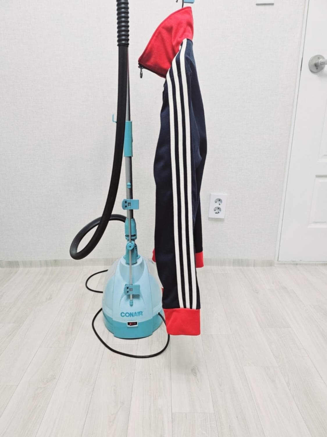 (105) 아디다스 오리지널 유로파 [네흰빨] 트랙탑져지 상품이미지4