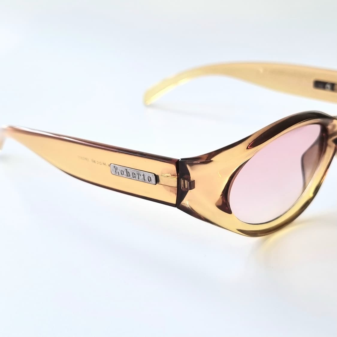 데드스탁 Y2K 바이브의 완성, 앰버 & 핑크 오벌 선글라스 상품이미지5