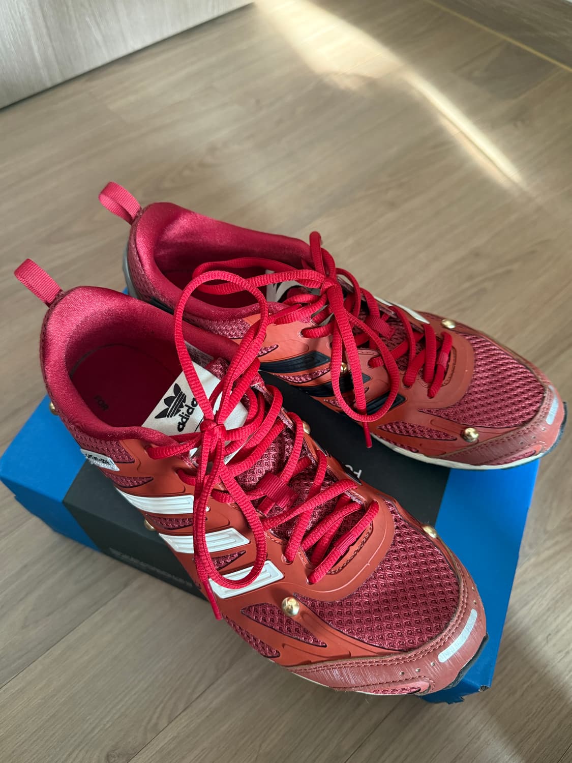 아디다스 송 포 더 뮤트 아디제로 pr 레드 280 판매합니다 상품이미지4