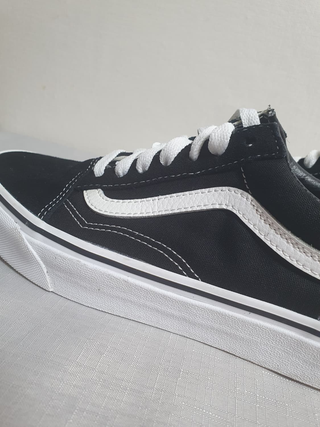 반스 올드스쿨 블랙화이트 클래식 스니커즈 235mm 상품이미지6