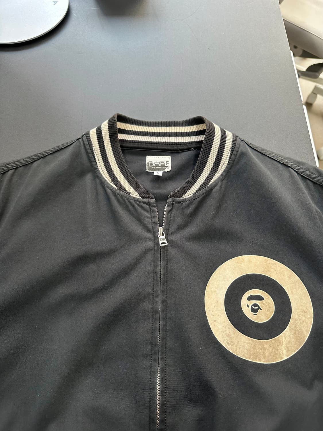 베이프 써클사루 백풀로고 투웨이바시티자켓 상품이미지8