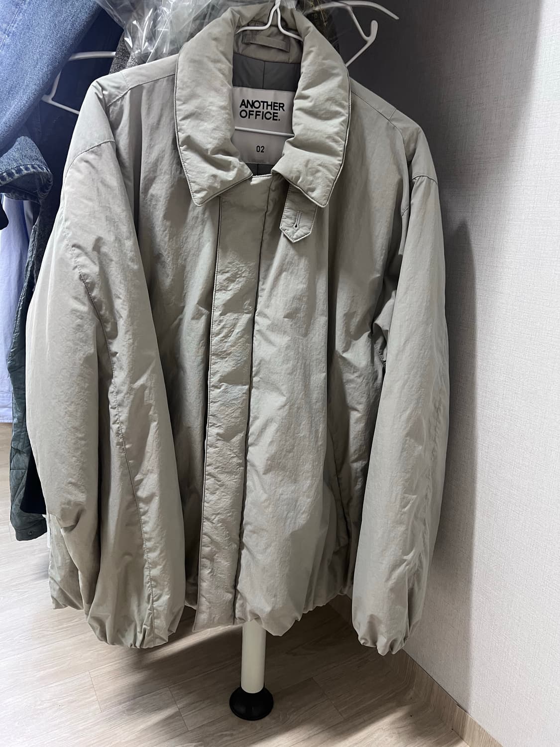 어나더오피스 인슐레이션 자켓 상품이미지2