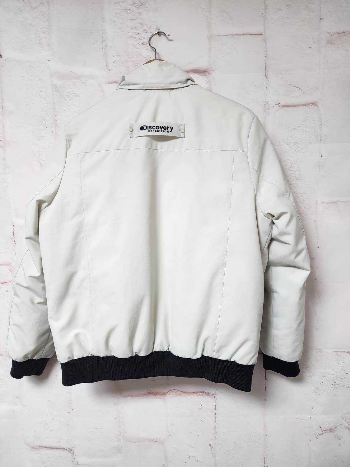 디스커버리 익스페디션 
화이트 자켓 상품이미지6