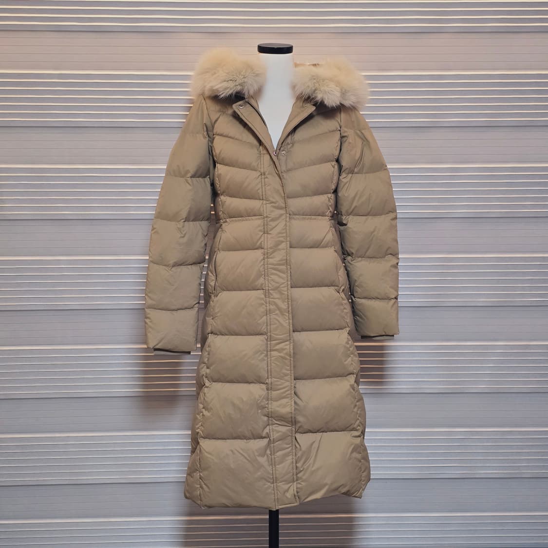 《새상품》리얼폭스털 후드 구스롱패딩 상품이미지1