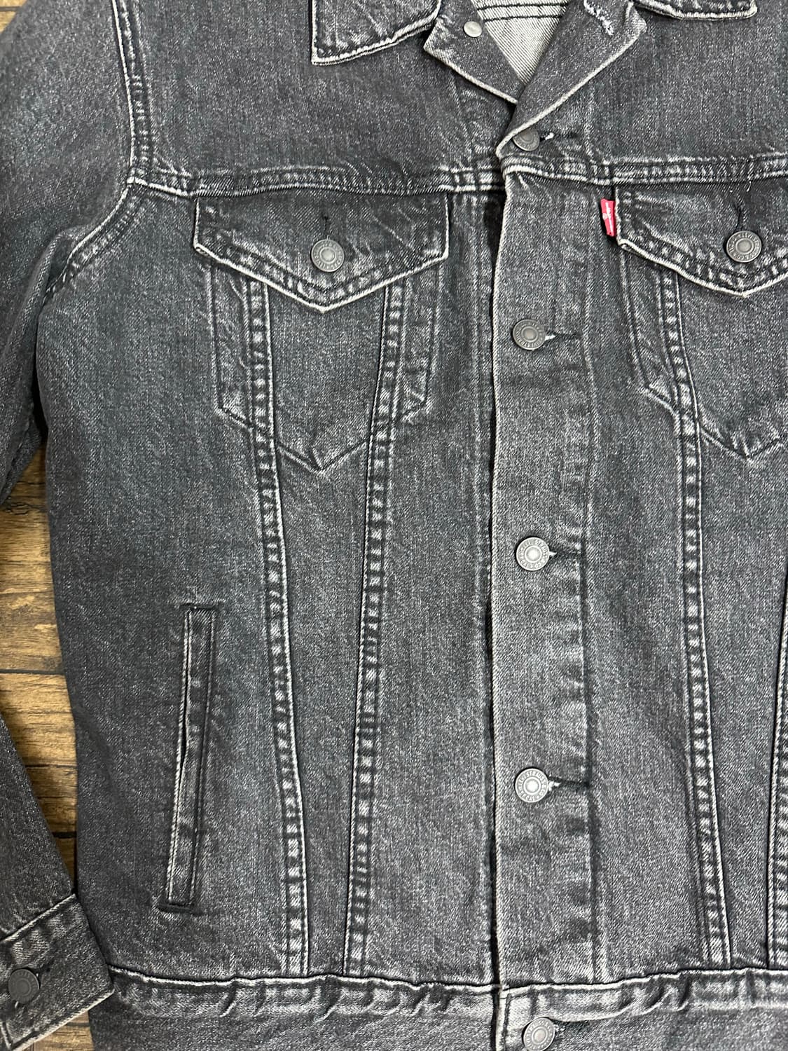 리바이스 프리미엄 블랙 데님 자켓 M  트러커 자켓 상품이미지2