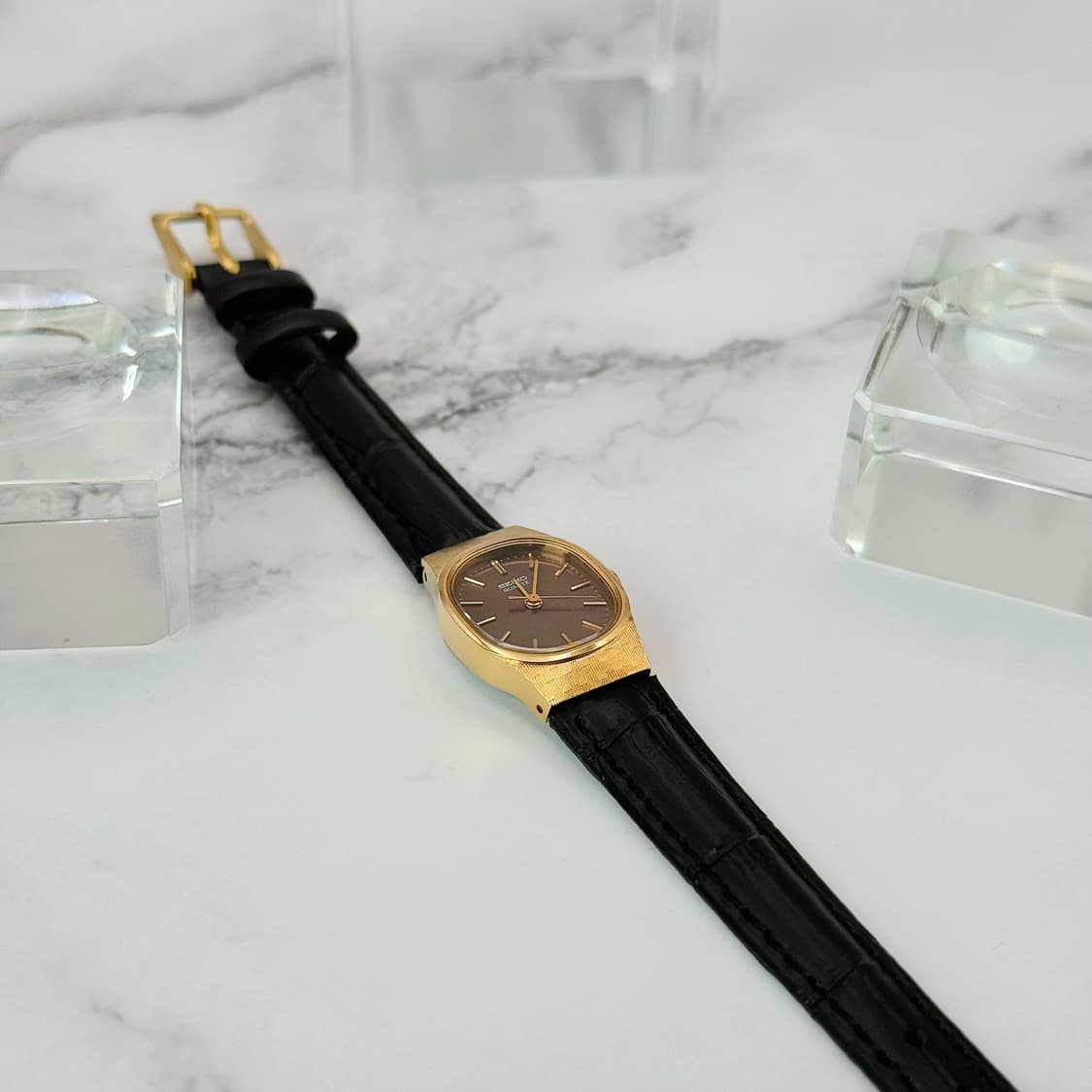 80s90s 빈티지 세이코 골드 텍스처 오벌 워치 상품이미지5