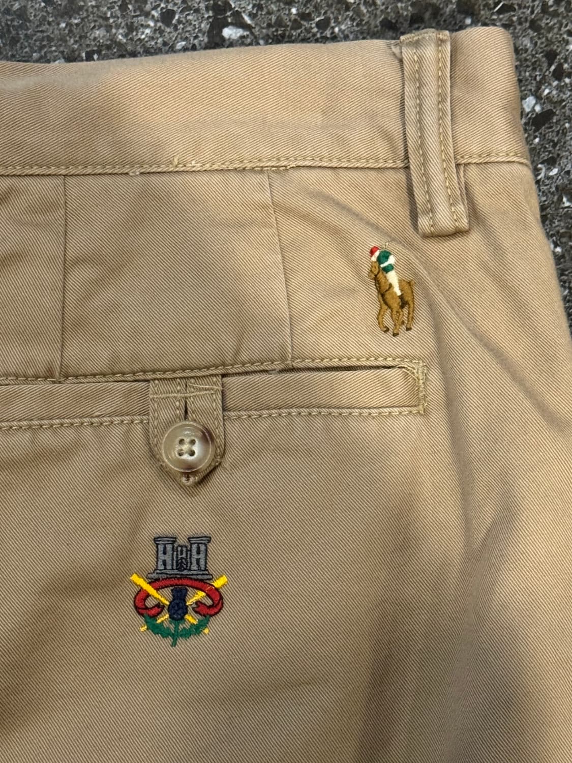 폴로 랄프로렌 멀티 자수 치노 상품이미지1