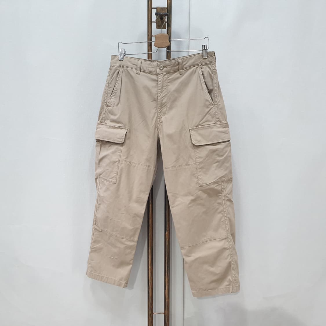 유니클로 유틸리티 카고 팬츠 M (베이지) 상품이미지1