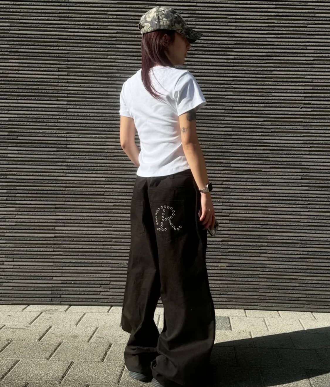 Eyelet R Pocket curved pants - black 상품이미지1