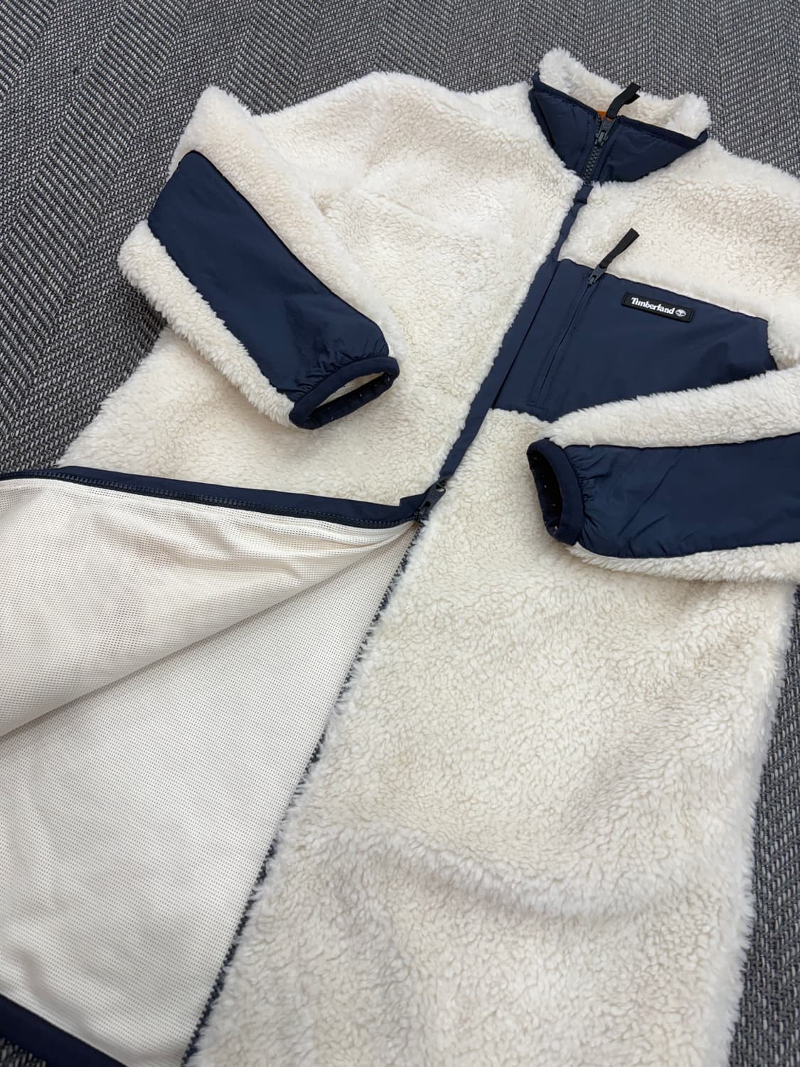 팀버랜드 롱 뽀글이집업 상품이미지5