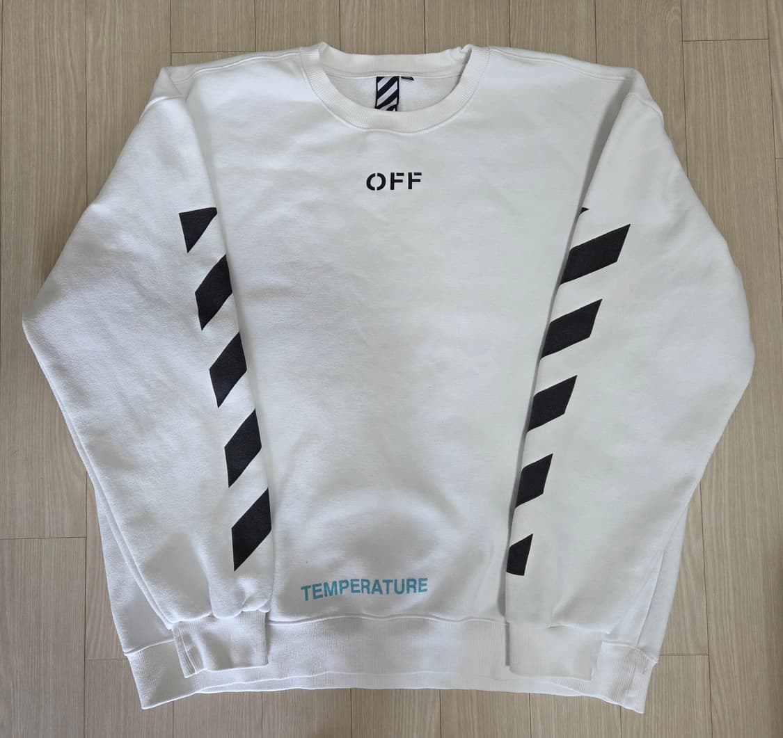 오프화이트 프린트 맨투맨  상품이미지2