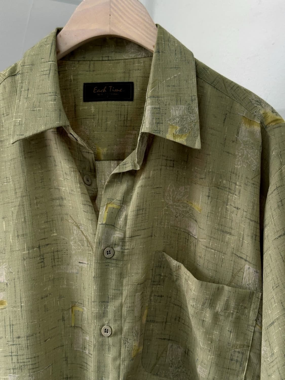 Sheer fabric design pattern H/S shirt 상품이미지2