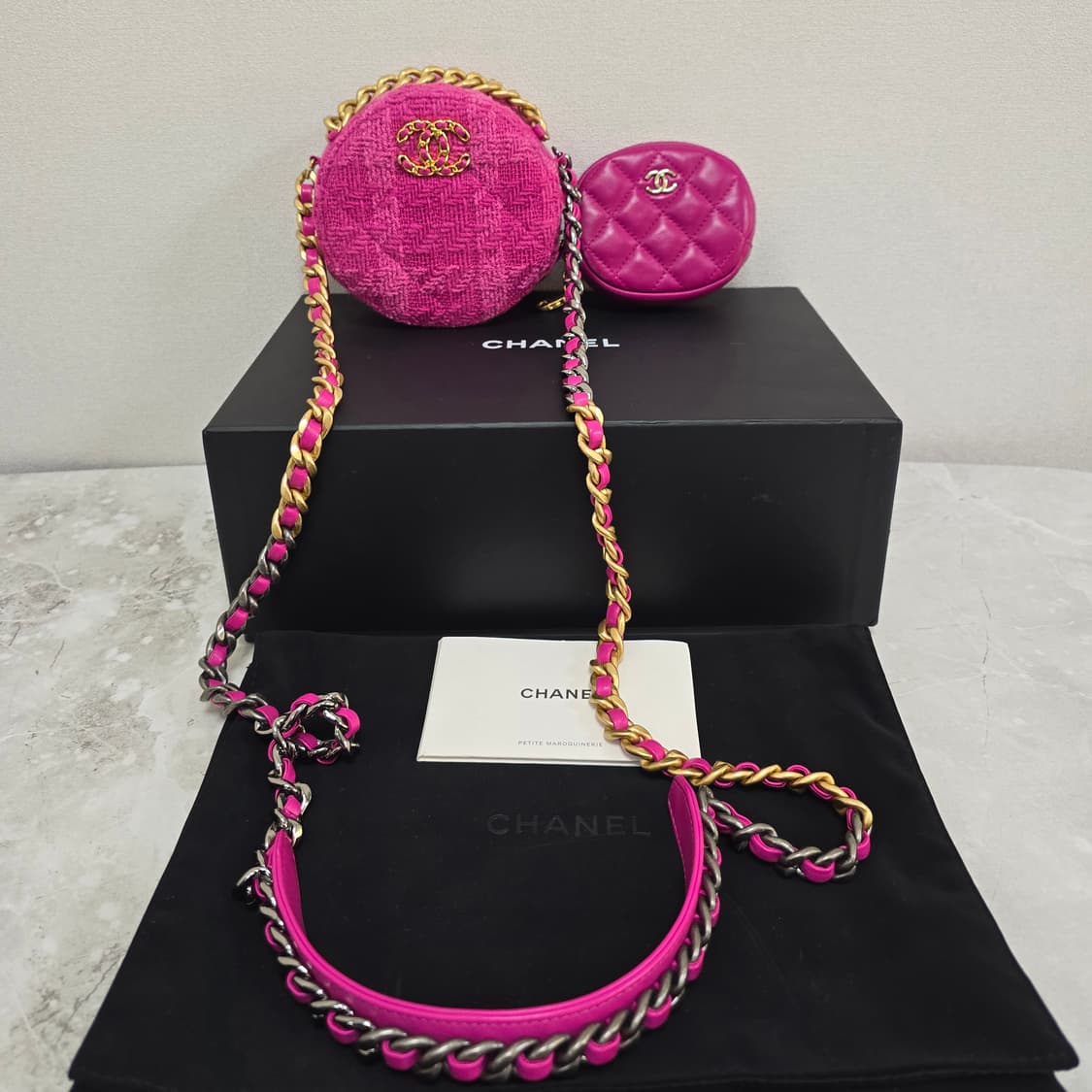 샤넬 19 트위드 탬버린백 동그리백 판매 상품이미지1