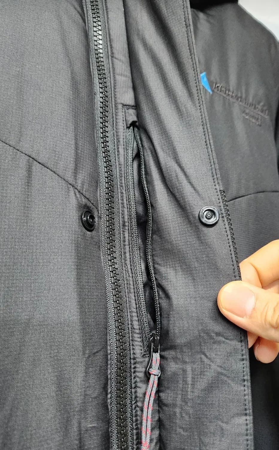 클라터뮤젠 로딘 후드 패딩 상품이미지5